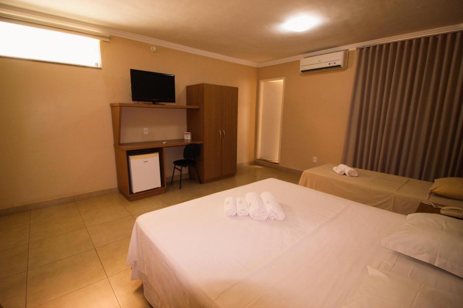 Hotel Regina Muriaé Zewnętrze zdjęcie