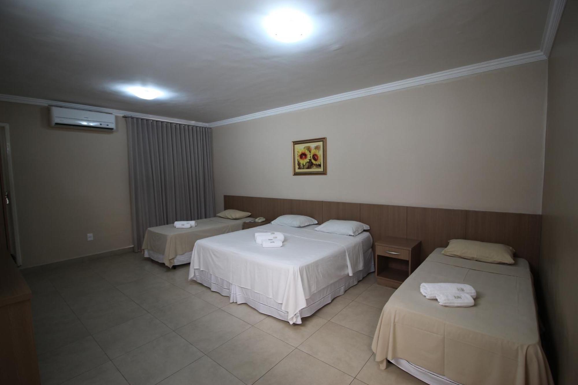 Hotel Regina Muriaé Zewnętrze zdjęcie